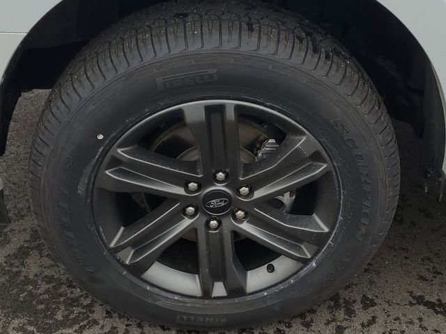 Certified 2023 Ford F150 XLT w/ Equipment Group 302A High image 5