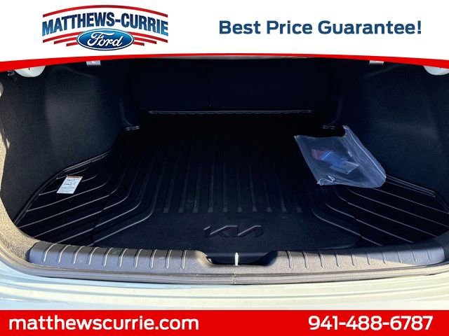 Used 2025 Kia K4 GT-Line w/ GT-Line Premium Package FWD image 13