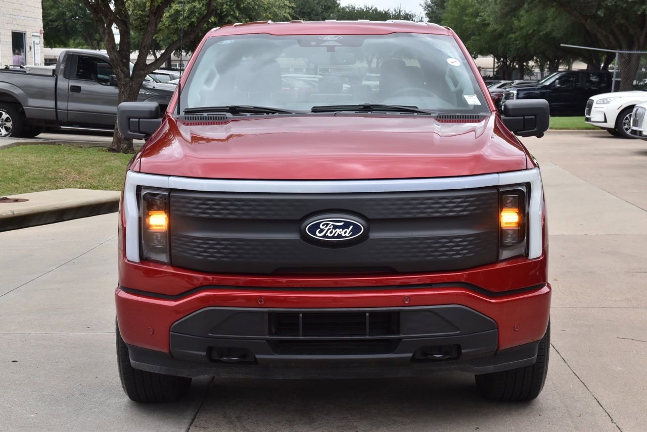 Certified 2025 Ford F150 Lightning Flash AWD/4WD image 3