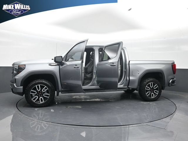 Used 2025 GMC Sierra 1500 AT4 w/ AT4 Premium Package AWD/4WD image 28