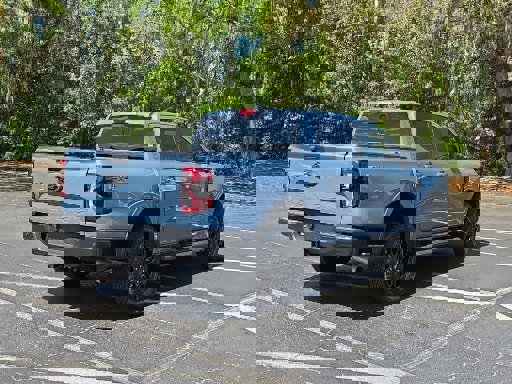 Certified 2025 Ford Ranger Lariat w/ FX4 Off-Road Package AWD/4WD image 5