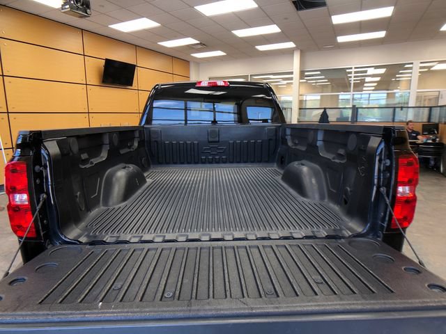 Used 2017 Chevrolet Silverado 1500 LT w/ All Star Edition AWD/4WD image 21