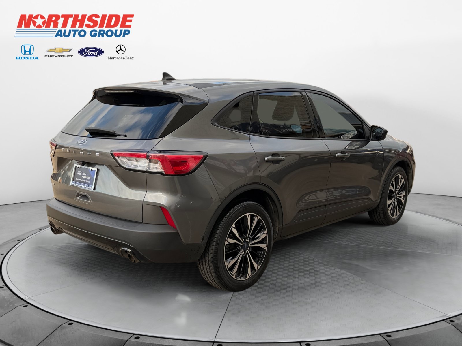 Certified 2022 Ford Escape SE w/ SE Sport Appearance Package FWD image 7