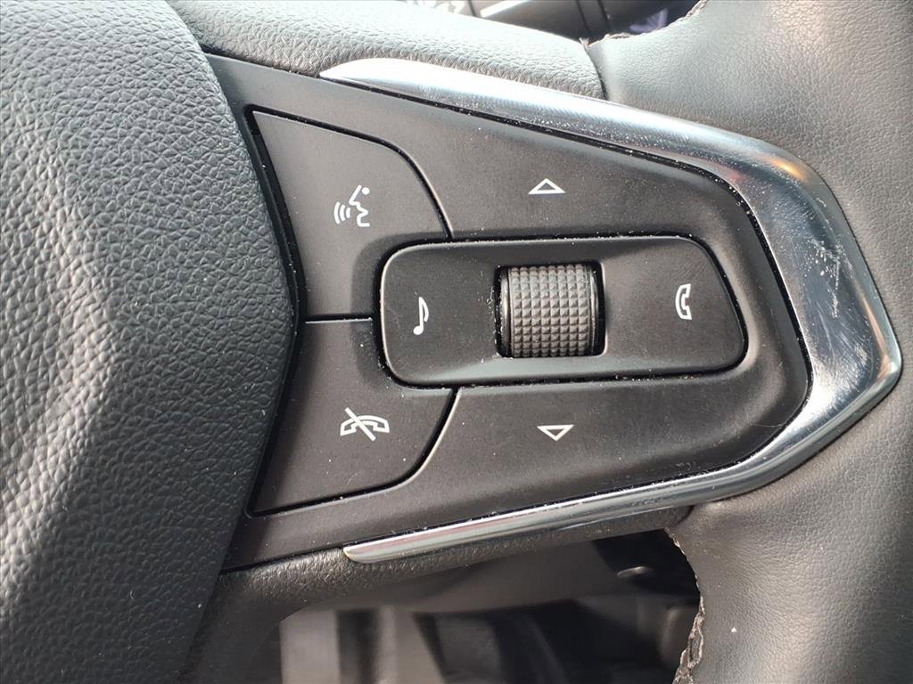 Used 2024 Chevrolet Trax ACTIV w/ Sunroof Package image 21