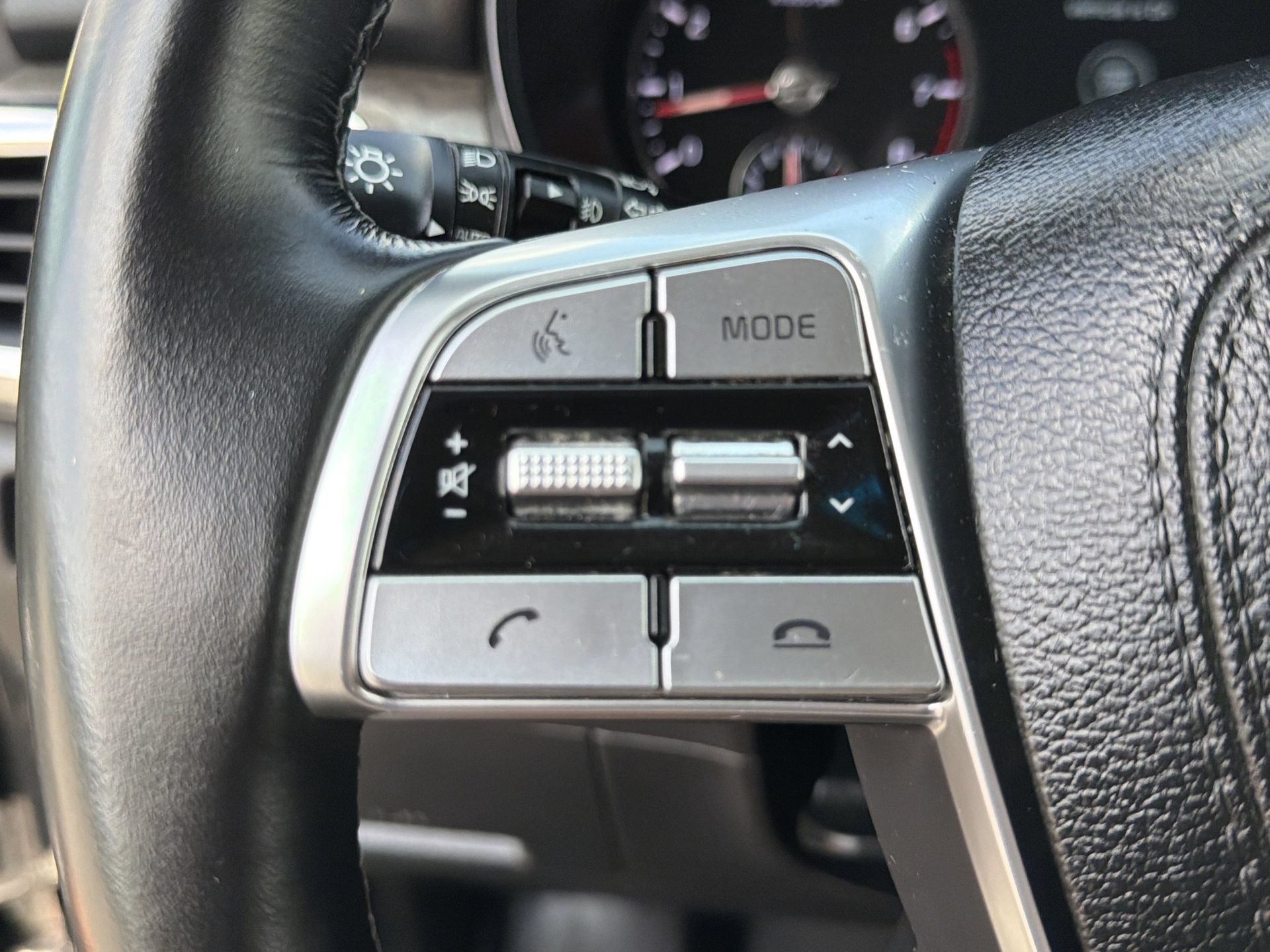 Used 2022 Kia Telluride SX w/ SX Prestige Package AWD/4WD image 16