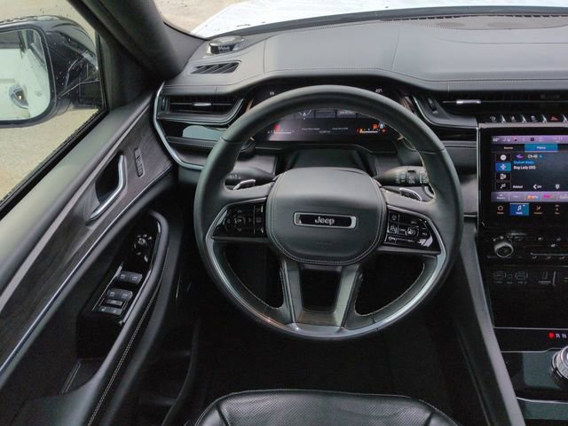 Used 2022 Jeep Grand Cherokee L Overland image 16