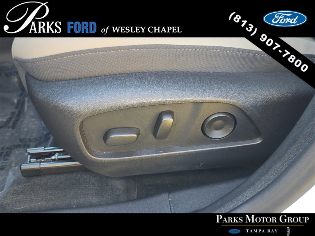 Used 2026 GMC Terrain Elevation w/ Elevation Premium Package image 19