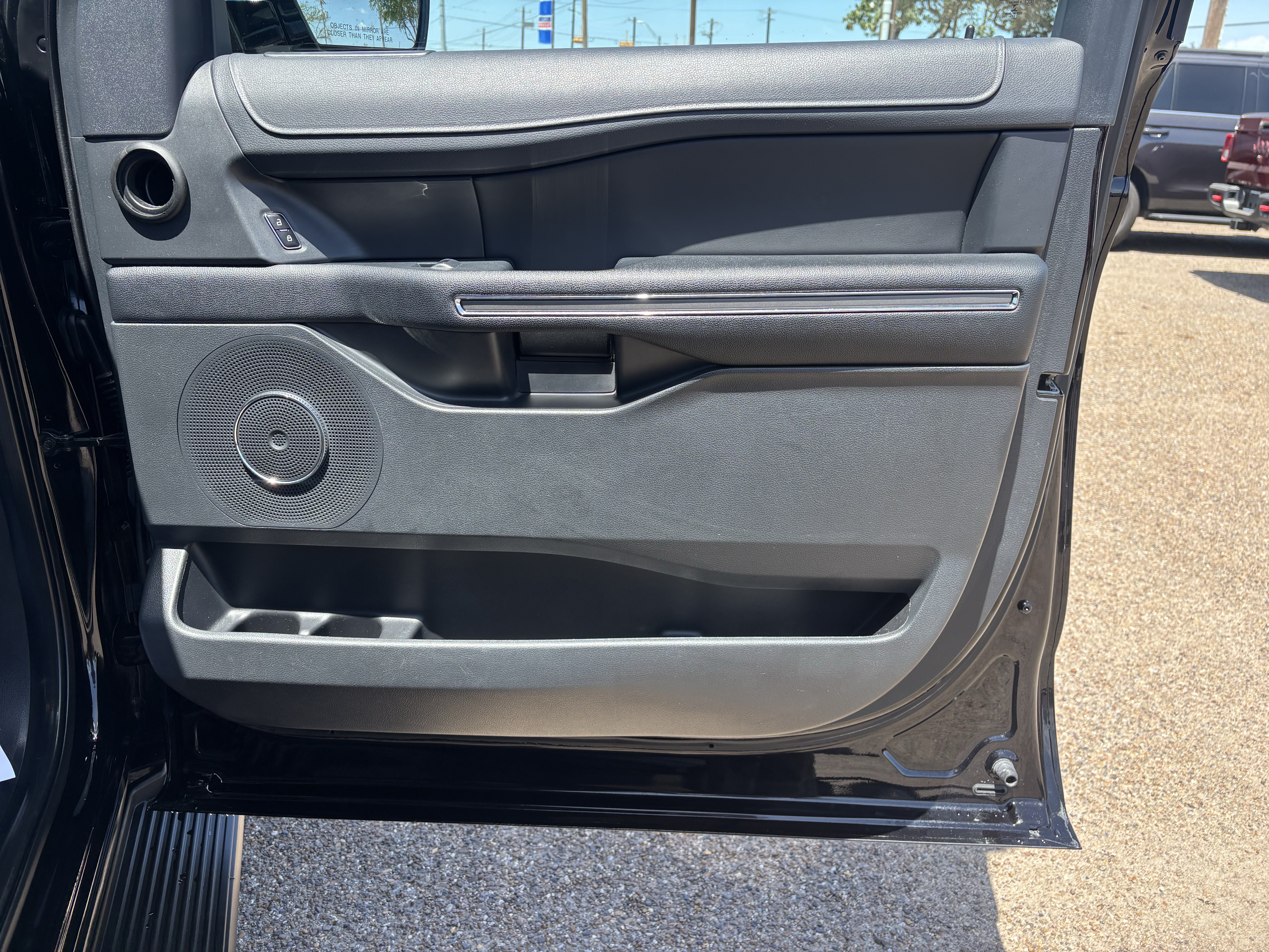 Certified 2023 Ford Expedition XLT RWD image 24
