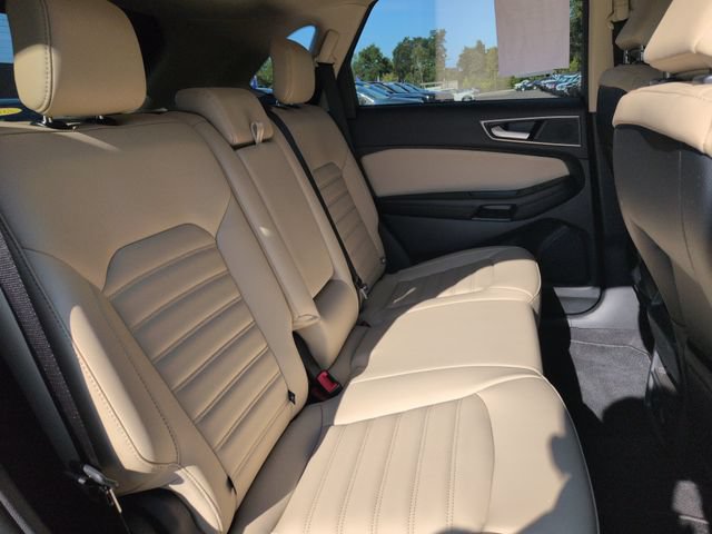 Certified 2024 Ford Edge SEL w/ Convenience Package AWD/4WD image 18