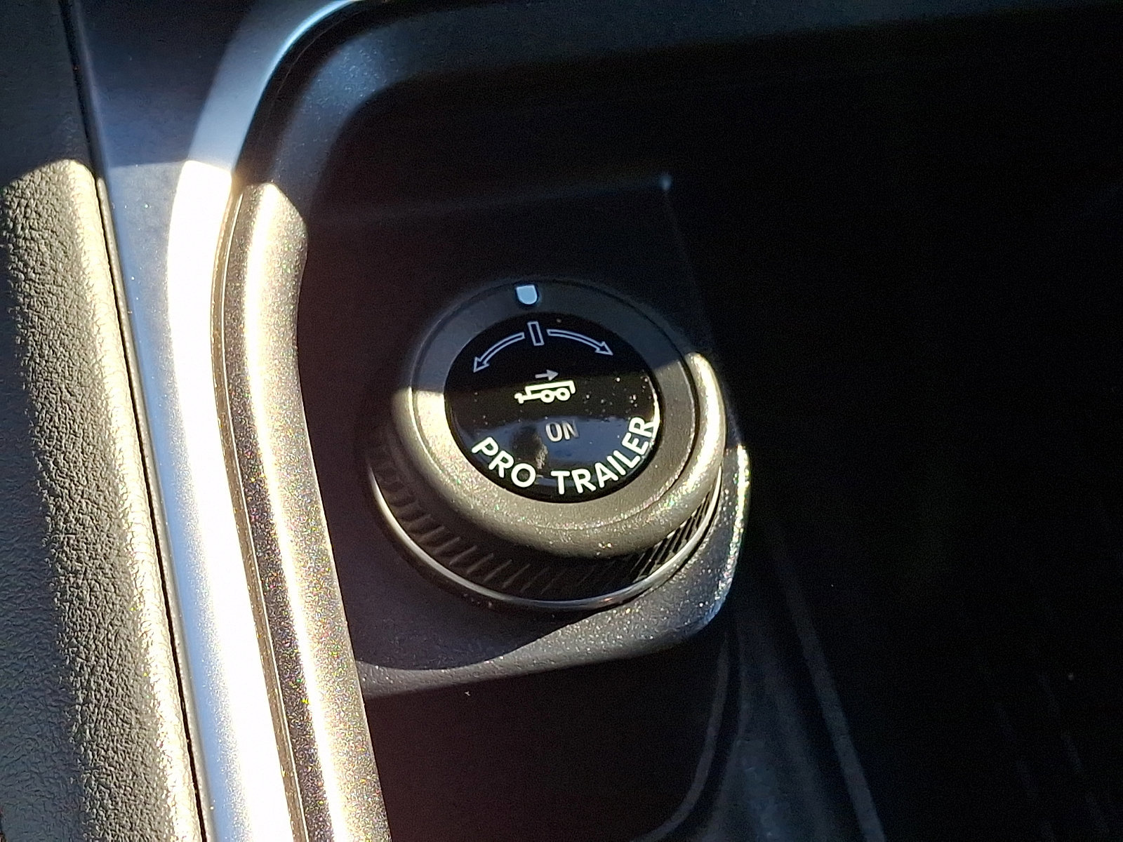 Certified 2025 Ford Expedition Active image 26