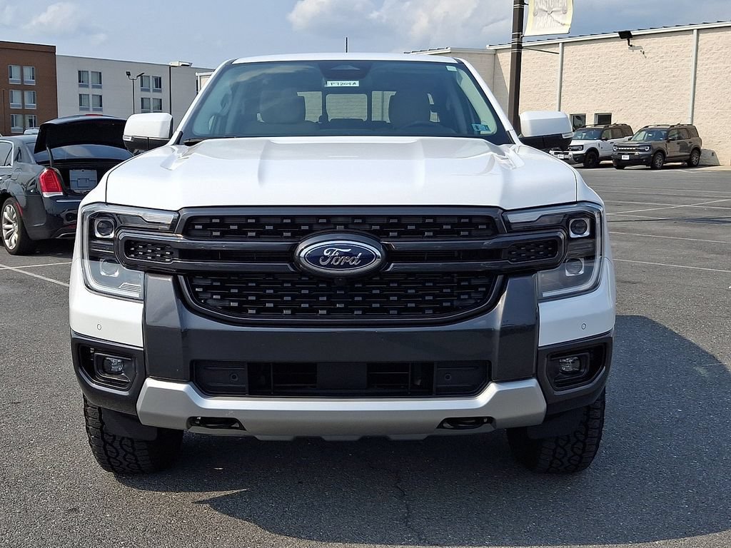 Certified 2025 Ford Ranger Lariat w/ FX4 Off-Road Package AWD/4WD image 2