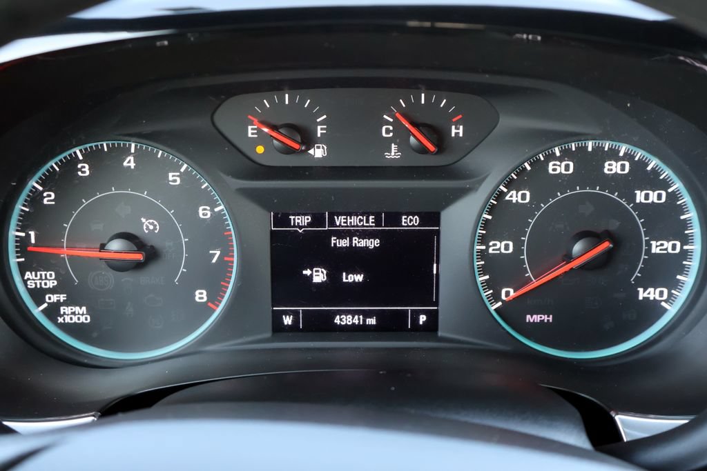 Used 2022 Chevrolet Traverse LS AWD/4WD image 35