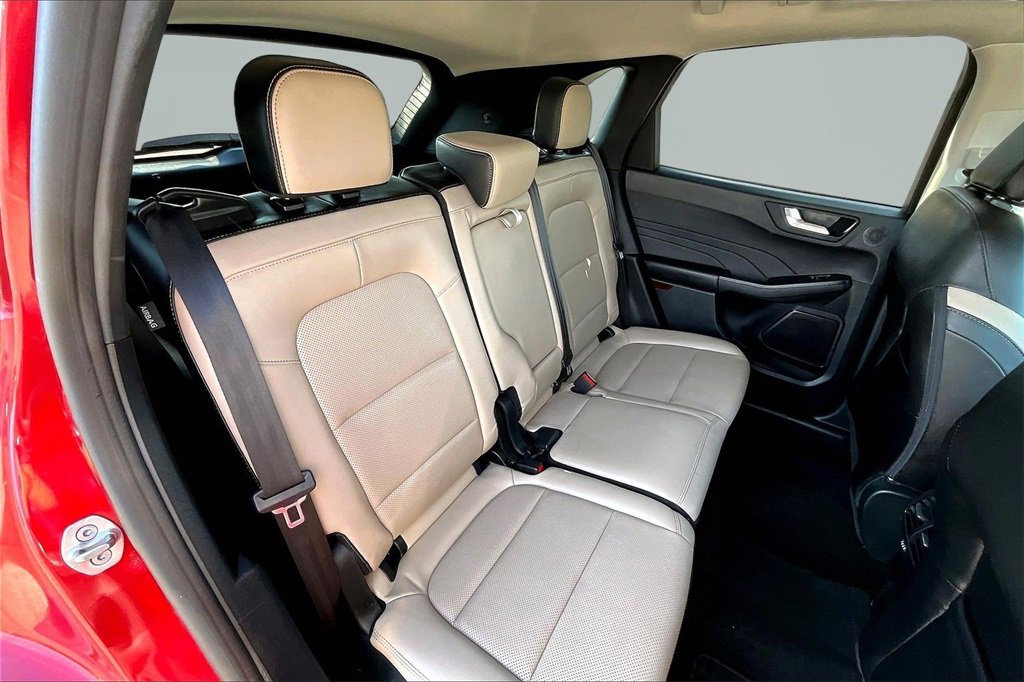Certified 2022 Ford Escape SEL w/ Technology Package image 27