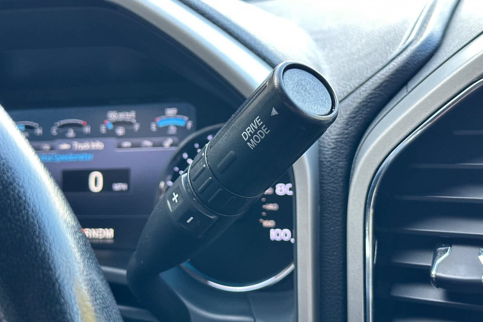 Certified 2022 Ford F250 Lariat w/ Lariat Ultimate Package AWD/4WD image 21