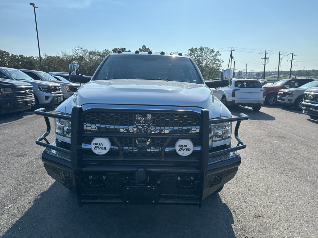 Used 2018 RAM 3500 Tradesman w/ Power & Remote Entry Group AWD/4WD image 2
