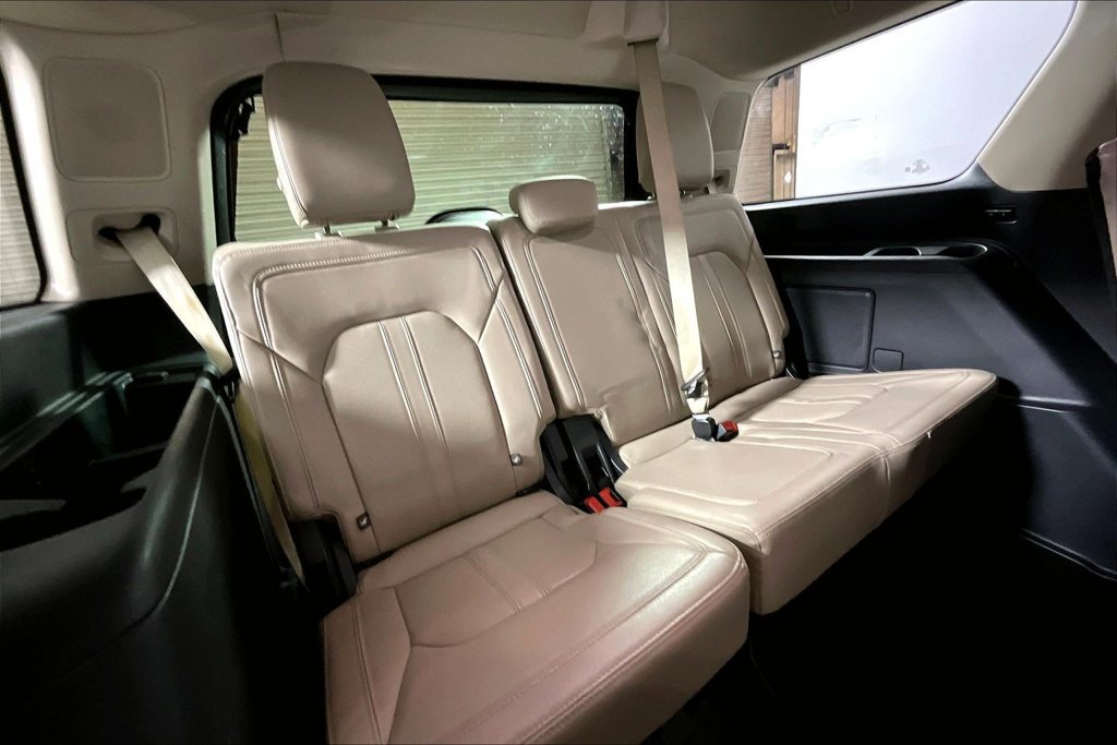 Certified 2024 Ford Expedition Limited RWD image 23