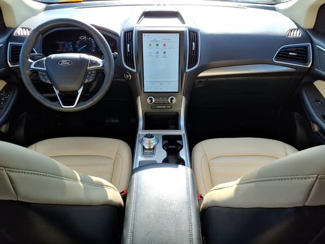 Certified 2023 Ford Edge SEL w/ Convenience Package AWD/4WD image 13