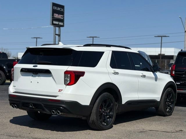 Certified 2024 Ford Explorer ST w/ Equipment Group 401A image 9