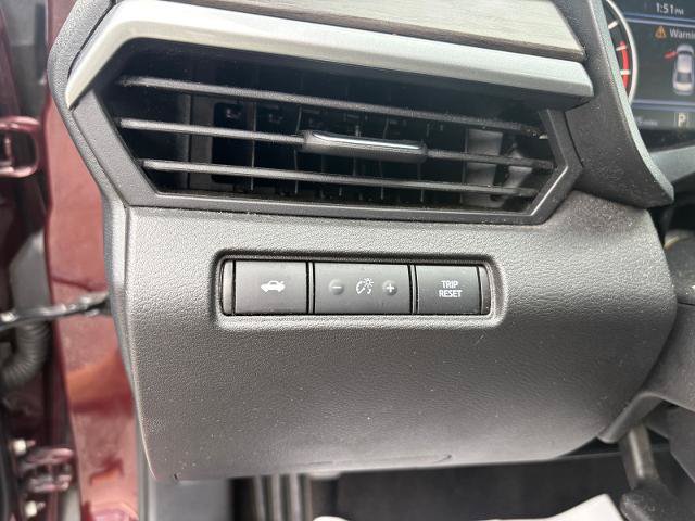 Used 2025 Nissan Altima 2.5 SV FWD image 16