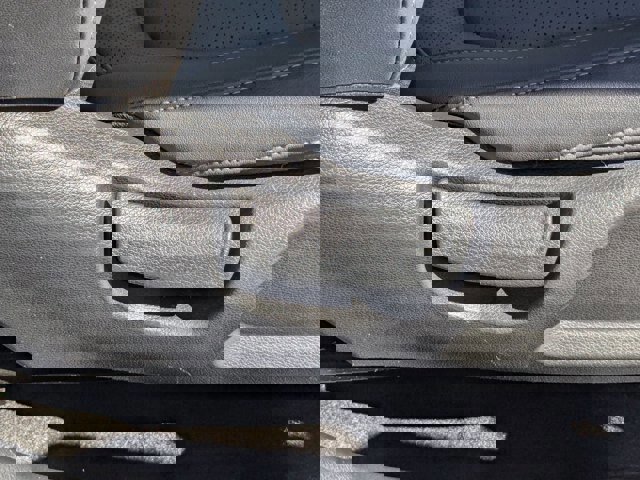 Used 2023 Kia Seltos EX image 40