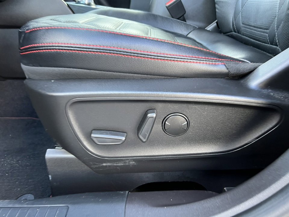 Certified 2023 Ford Escape ST-Line Elite w/ Premium Technology Package image 17