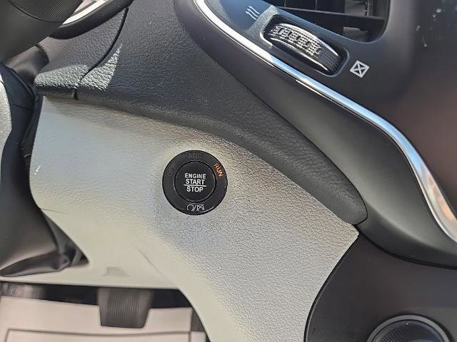 Used 2021 Jeep Cherokee Latitude Plus image 37