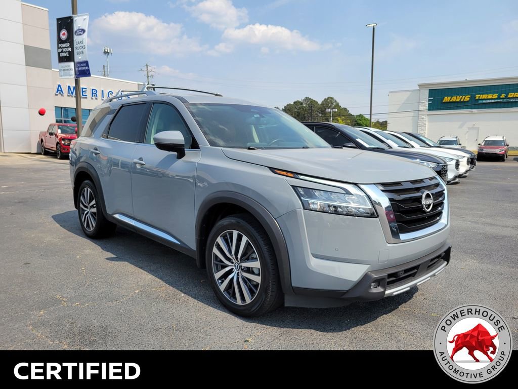 Used 2022 Nissan Pathfinder Platinum w/ Cargo Package AWD/4WD image 9
