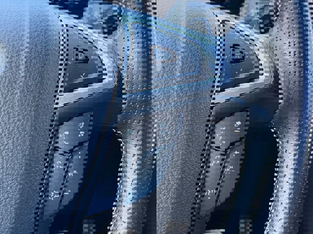 Certified 2022 Ford Edge ST image 40