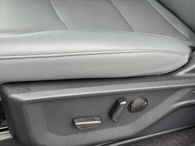 Certified 2025 Ford F150 Lightning Flash image 9