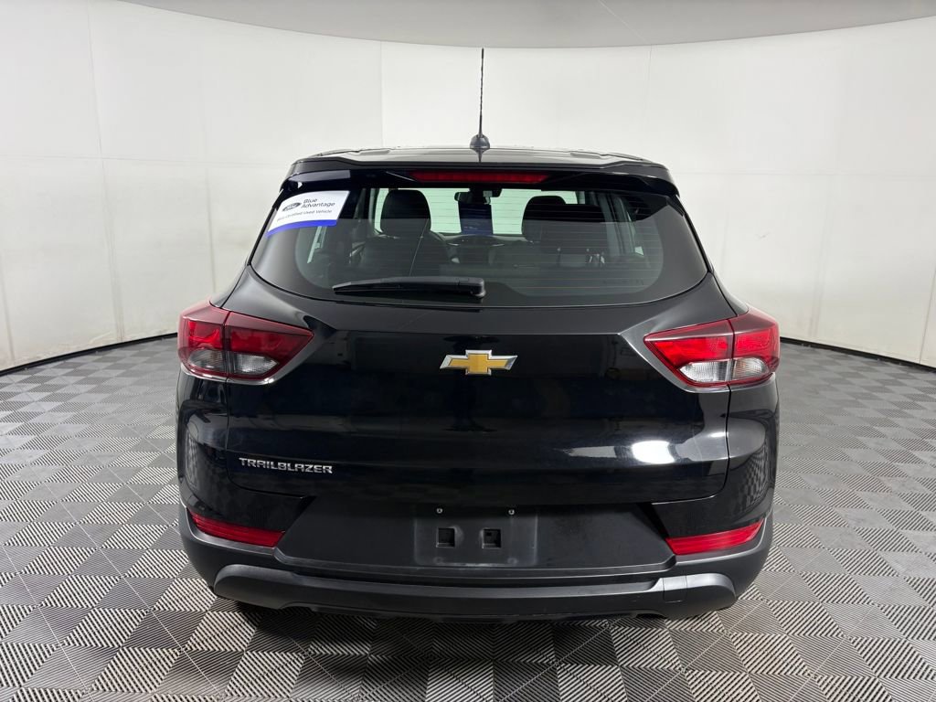 Used 2023 Chevrolet TrailBlazer LS image 4