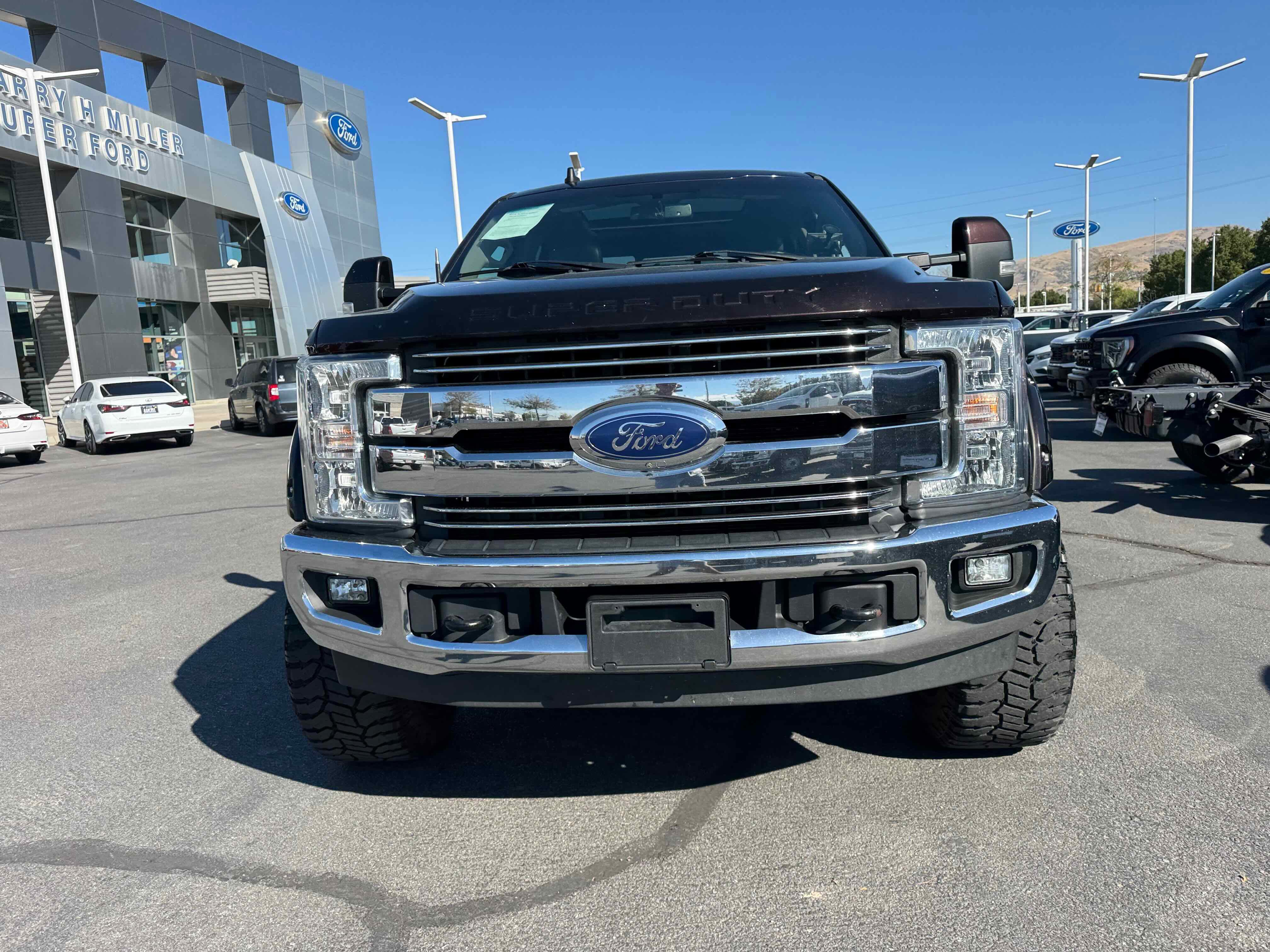 Certified 2019 Ford F350 Lariat image 12