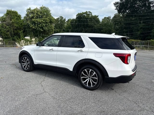 Certified 2022 Ford Explorer ST-Line w/ Class IV Trailer Tow Package RWD image 7