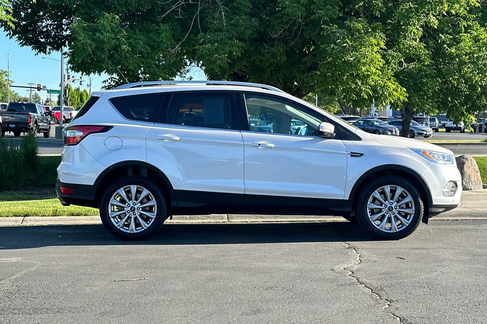 Certified 2018 Ford Escape Titanium w/ Ford Safe & Smart Package AWD/4WD image 8