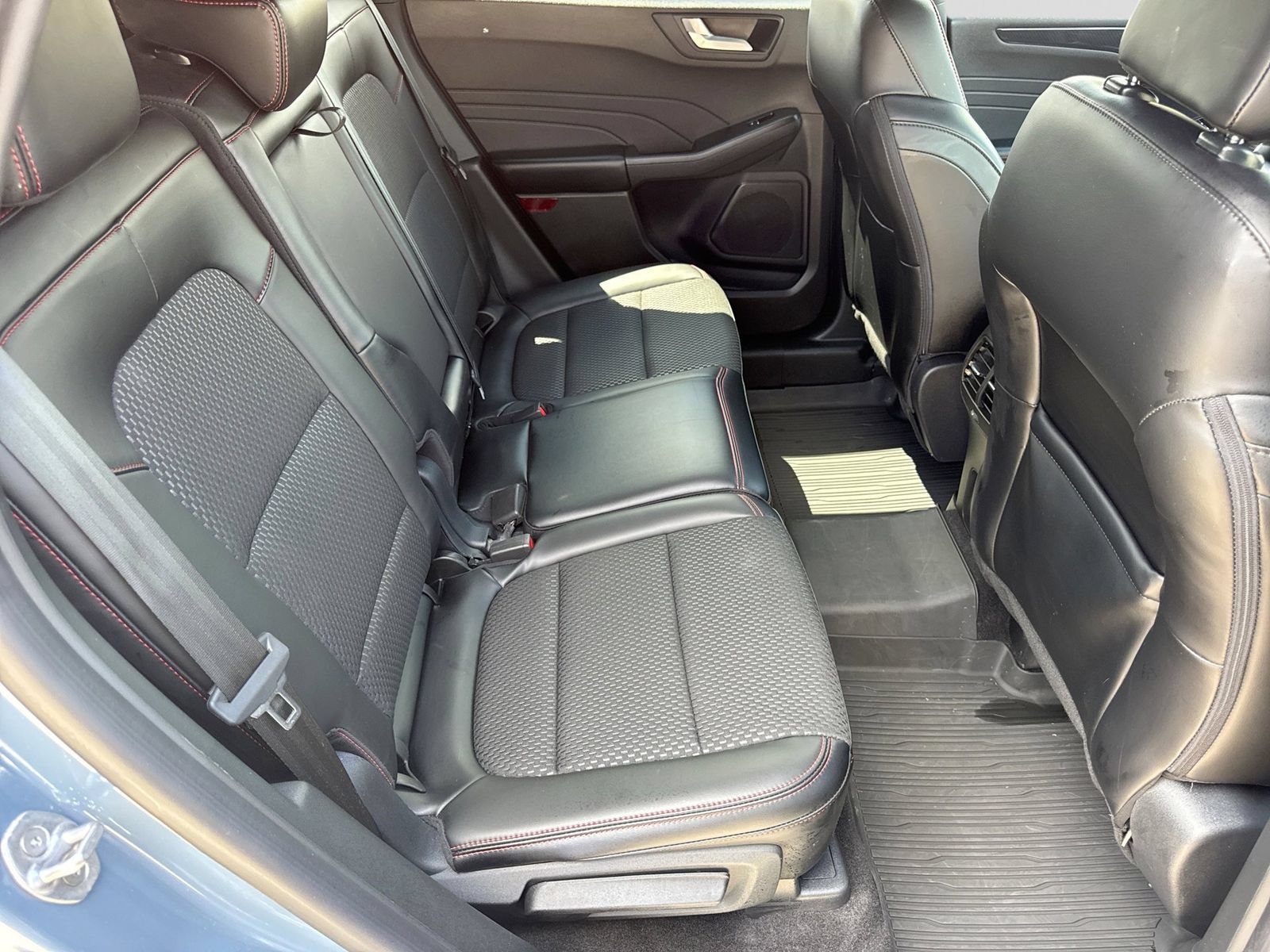 Certified 2024 Ford Escape ST-Line w/ Tech Pack #1 AWD/4WD image 26