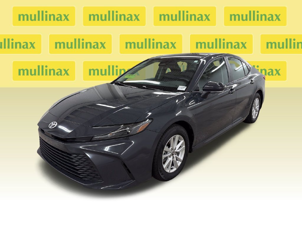 Used 2025 Toyota Camry LE FWD image 14