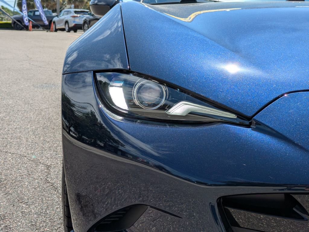 Used 2025 MAZDA MX-5 Miata RF Club image 11