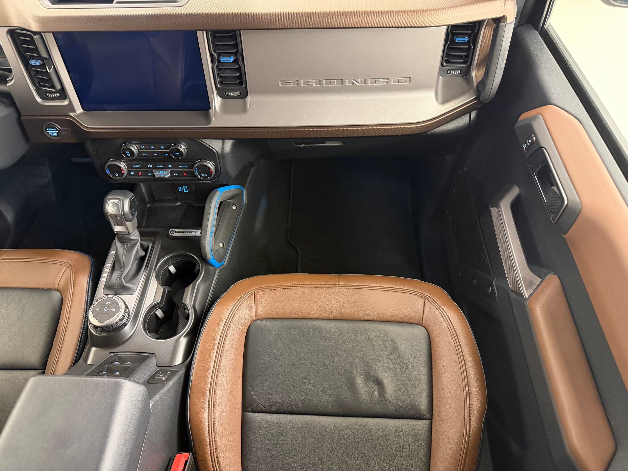 Certified 2021 Ford Bronco Outer Banks AWD/4WD image 29