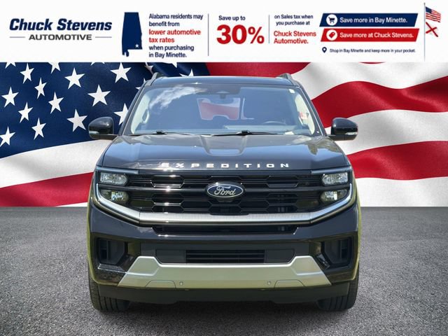 Certified 2025 Ford Expedition Platinum AWD/4WD image 3