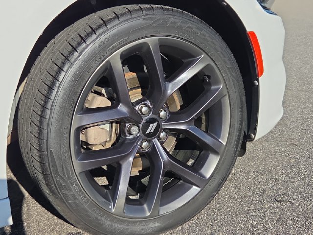 Used 2019 Dodge Charger SXT w/ Blacktop Package RWD image 30