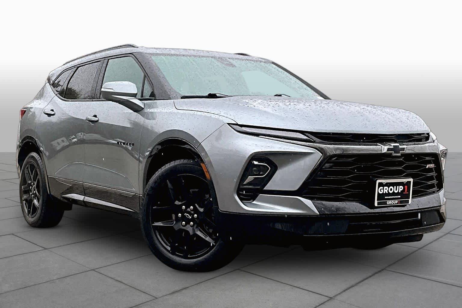 Used 2025 Chevrolet Blazer RS AWD/4WD image 3