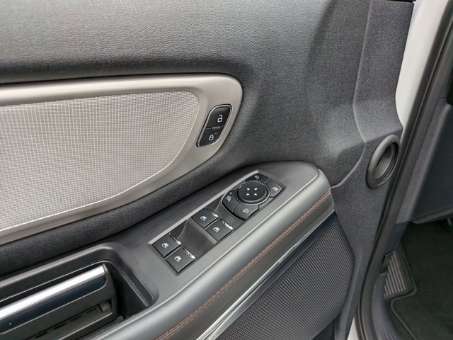 Certified 2025 Ford Expedition Active image 14