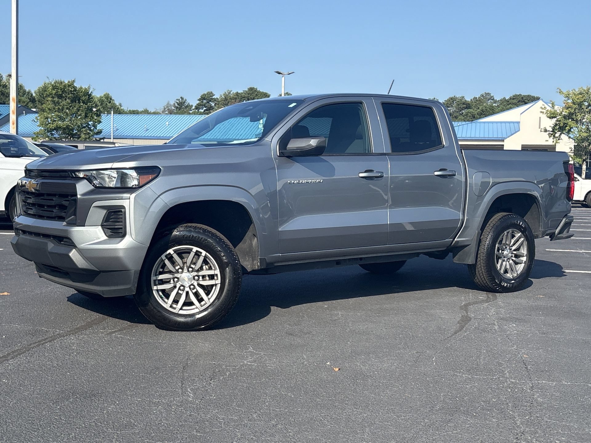 Used 2025 Chevrolet Colorado LT