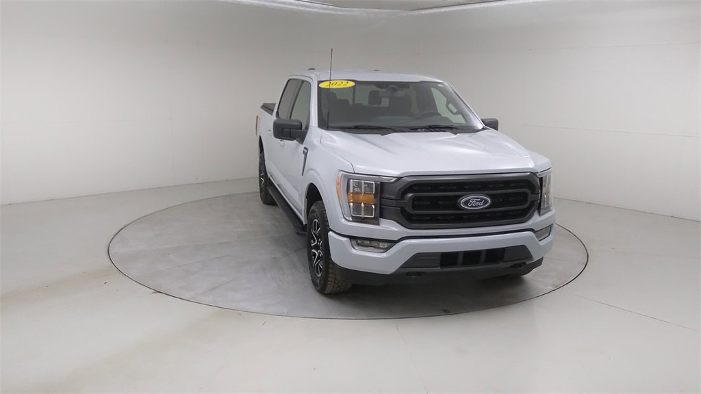 Certified 2022 Ford F150 XLT w/ Equipment Group 302A High image 10