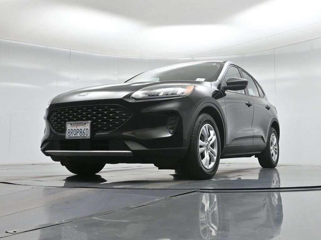 Certified 2020 Ford Escape S FWD image 31
