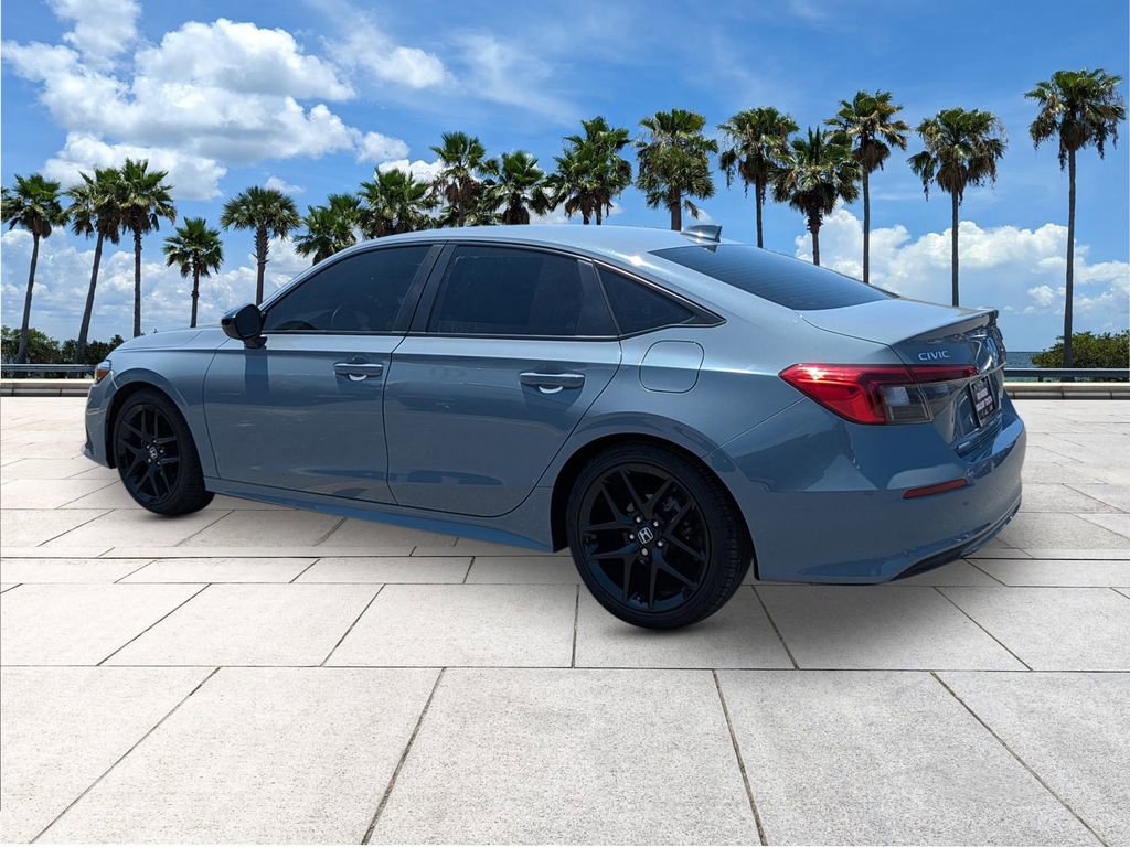 Used 2023 Honda Civic Sport image 6