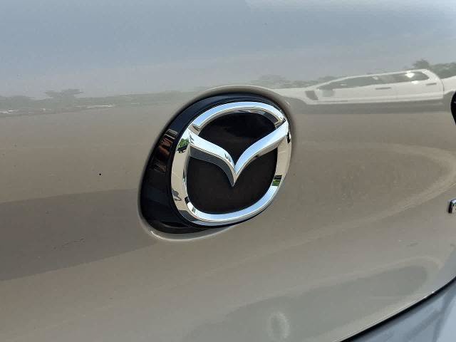Used 2025 MAZDA MAZDA3 s Sport FWD image 28