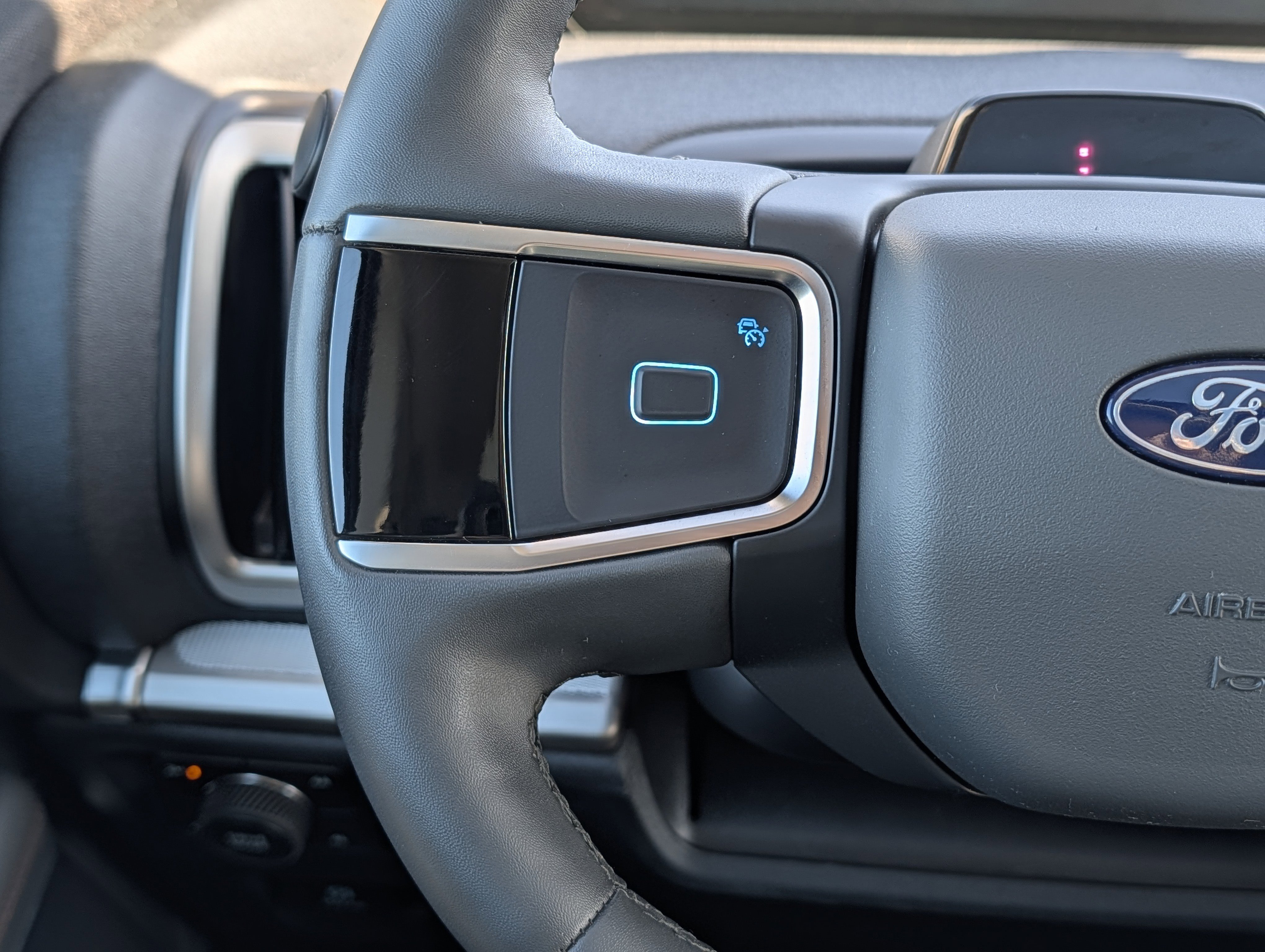 Certified 2025 Ford Expedition Max Active image 29