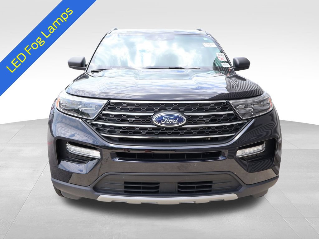 Certified 2024 Ford Explorer XLT w/ Equipment Group 202A AWD/4WD image 8