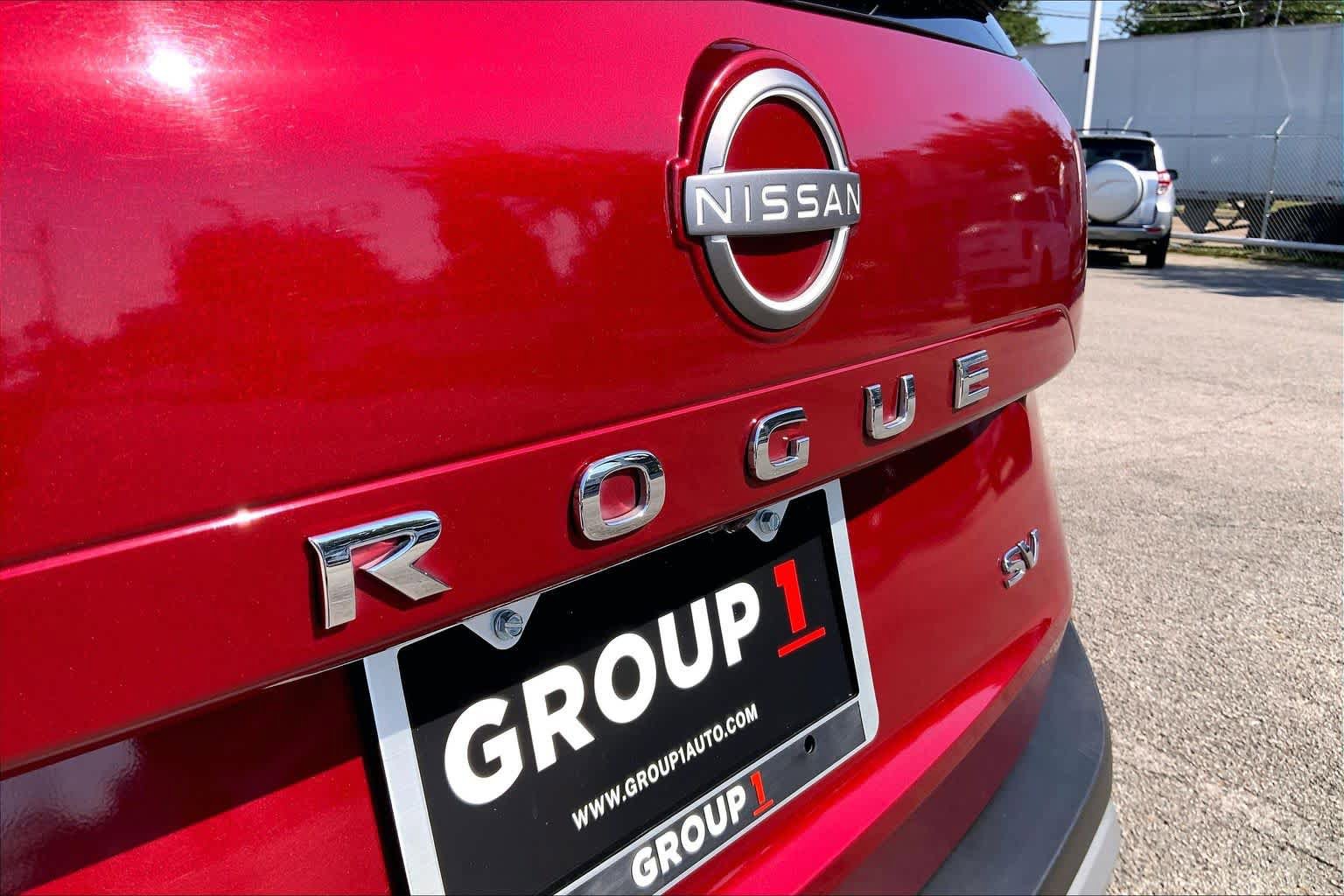 Used 2023 Nissan Rogue SV FWD image 31