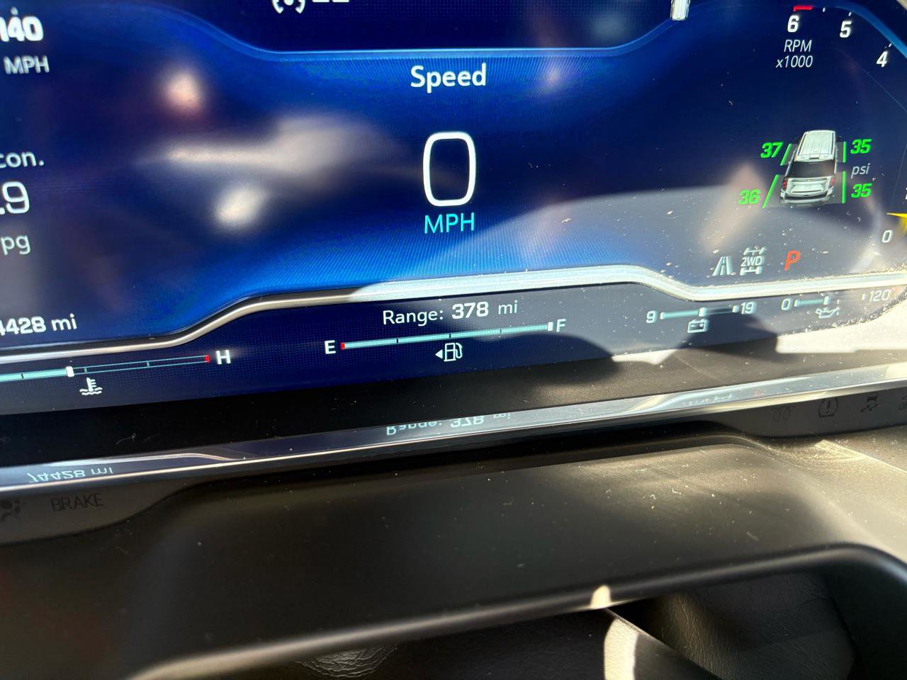 Used 2023 Chevrolet Tahoe LT w/ Luxury Package image 37